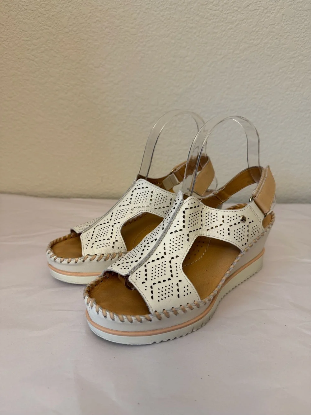 PIKOLINOS White Perforated Wedge Sandals with Tan Accents Sz 38
